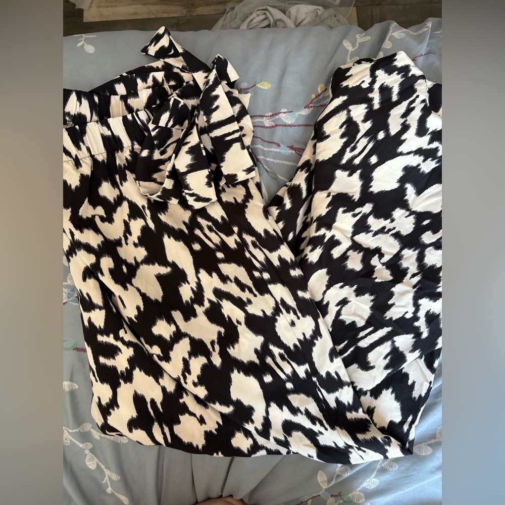 Black & White Printed Wide-Leg Pants 3X